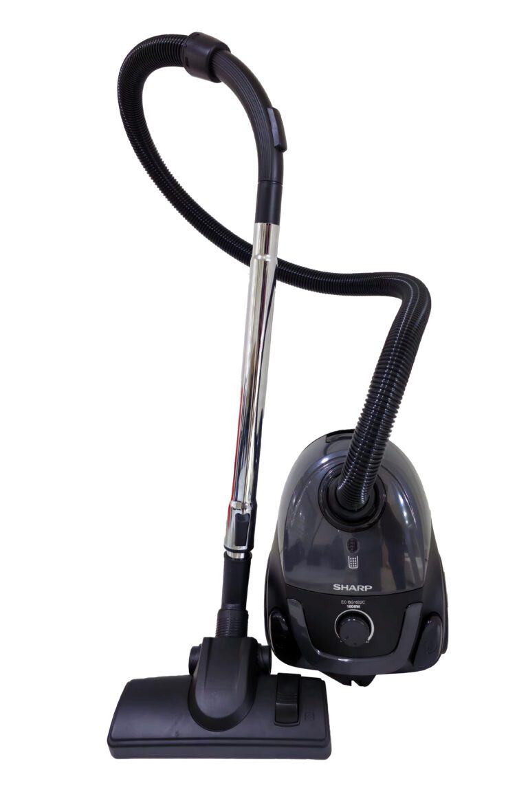 SHARP Vacuum Cleaner 1600 Watt Black